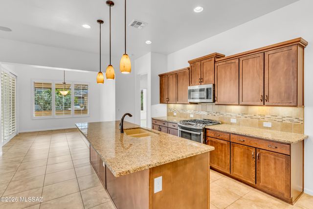 60995 E Shale Road, Oracle, AZ 85623