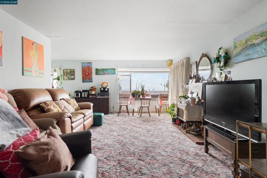 Image 24 of property listing at 5988 Monterey Ave, Richmond, CA 94805