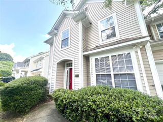 6721 Charter Hills Road, Charlotte, NC 28277