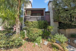 21931 Burbank Boulevard 5, Los Angeles, CA 91367