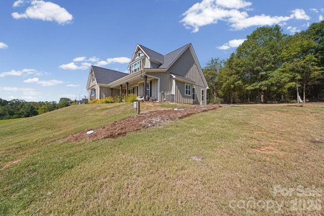 9435B Oak Grove Road, Stanfield, NC 28163