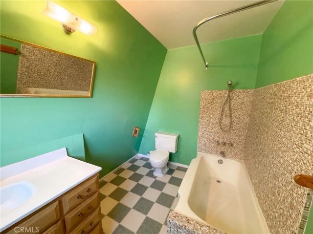 577 Oak Knoll, Green Valley Lake, CA 92341