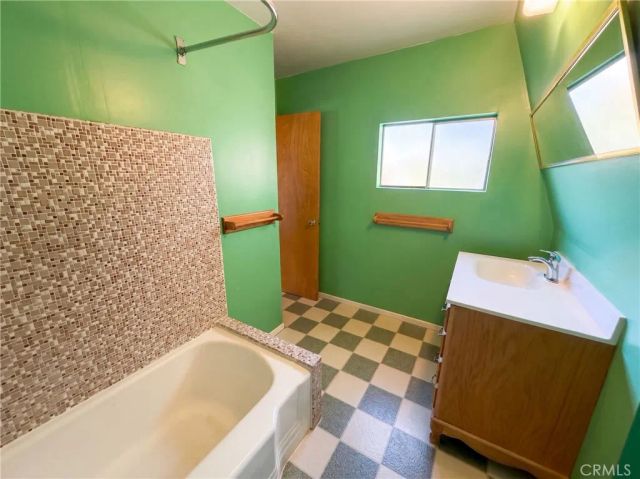 577 Oak Knoll, Green Valley Lake, CA 92341