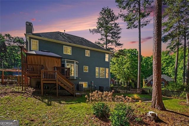 489 Broadstone Way NW, Acworth, GA 30101