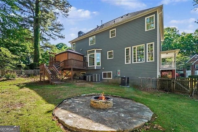 489 Broadstone Way NW, Acworth, GA 30101