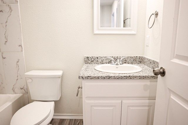 802 S 5th Street 1,2,3, Bonham, TX 75418