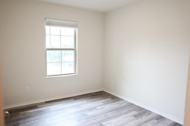802 S 5th Street 1,2,3, Bonham, TX 75418