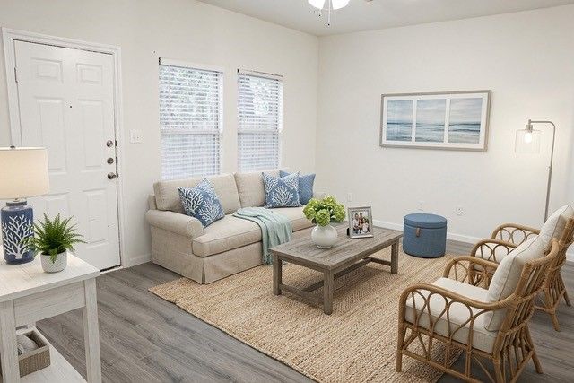 802 S 5th Street 1,2,3, Bonham, TX 75418
