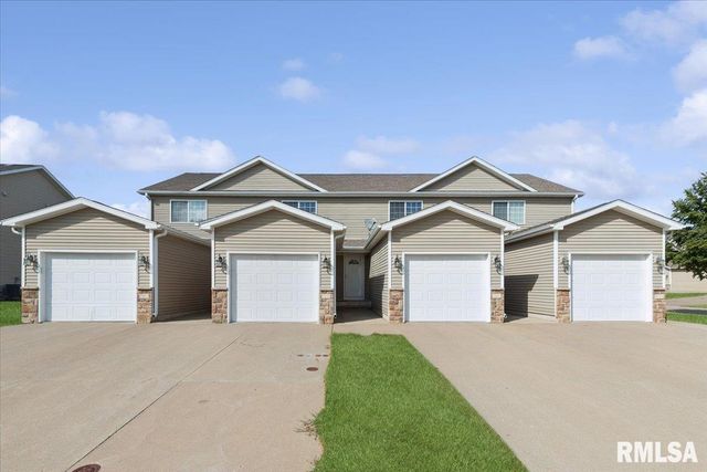 5910 AUSTIN Avenue, Davenport, IA 52804