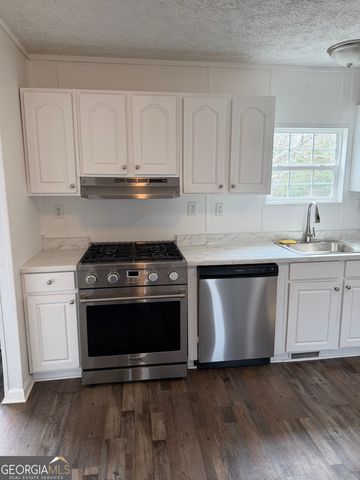 175 Sidney Lanier Drive, Oxford, GA 30054