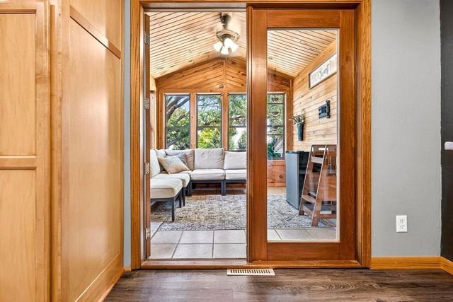 513 JEFFREY STREET, Combined Locks, WI 54113