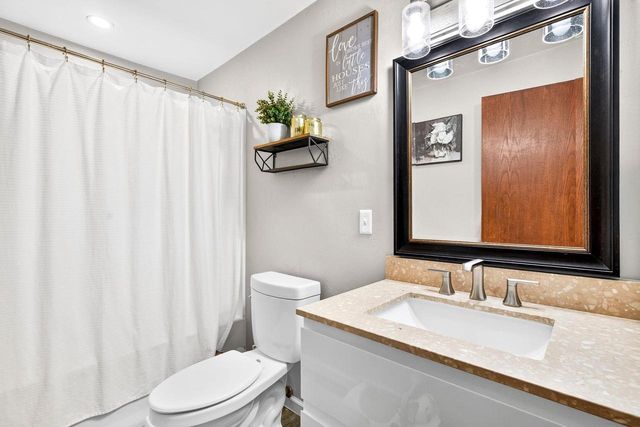 513 JEFFREY STREET, Combined Locks, WI 54113