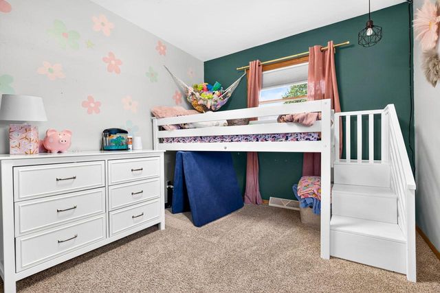 513 JEFFREY STREET, Combined Locks, WI 54113