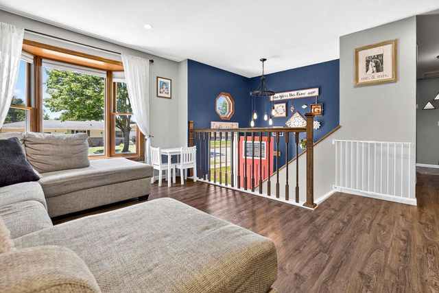 513 JEFFREY STREET, Combined Locks, WI 54113