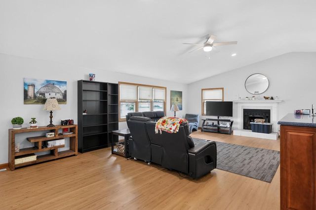 3179 S Davis Drive, Beloit, WI 53511