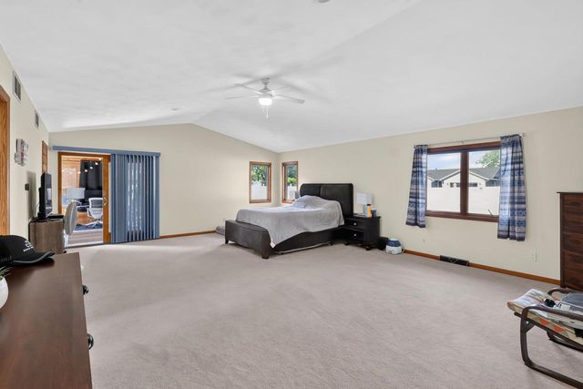 3179 S Davis Drive, Beloit, WI 53511