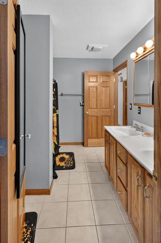 3179 S Davis Drive, Beloit, WI 53511