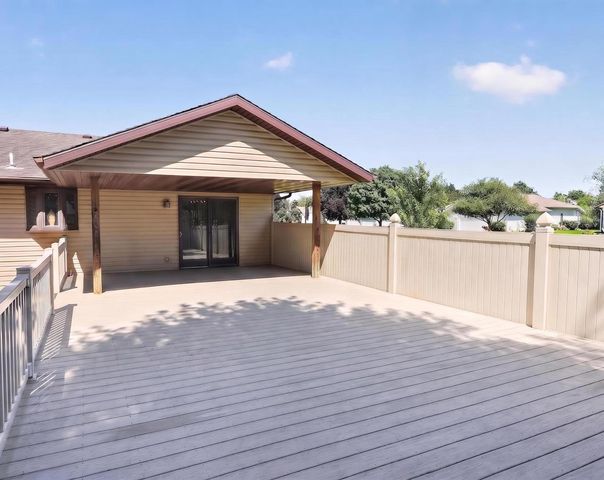 3179 S Davis Drive, Beloit, WI 53511