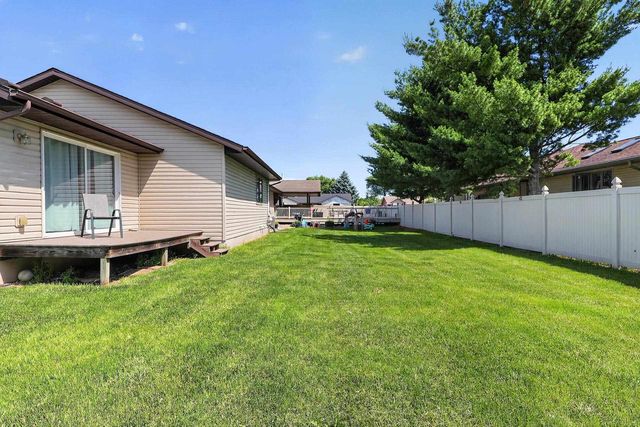 3179 S Davis Drive, Beloit, WI 53511