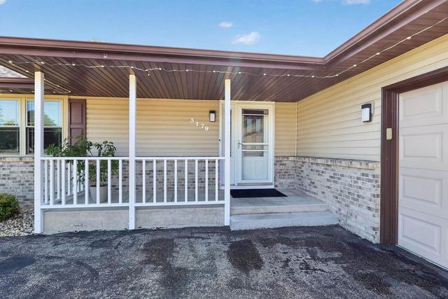 3179 S Davis Drive, Beloit, WI 53511
