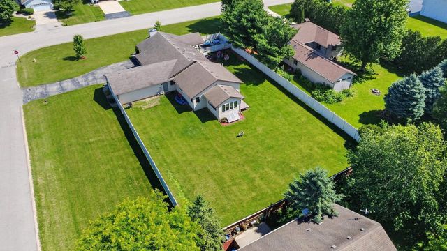 3179 S Davis Drive, Beloit, WI 53511