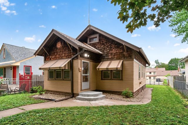 1148 Lane Place, Saint Paul, MN 55106
