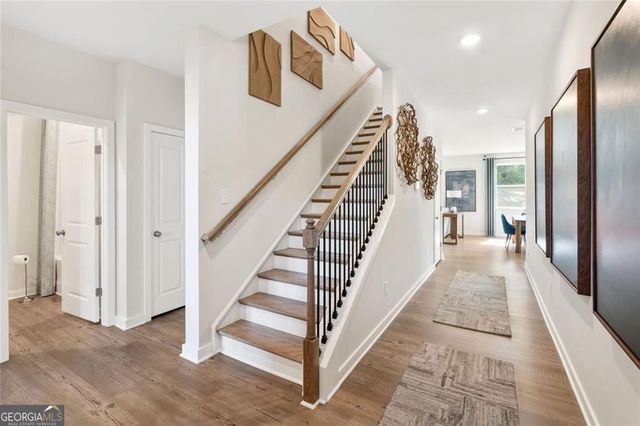 8042 Dickens Drive, Fairburn, GA 30213