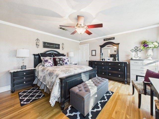 516 E 6th Street, Irving, TX 75060