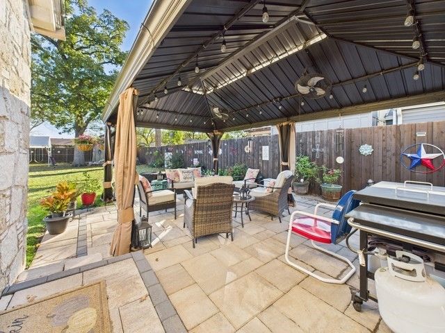 516 E 6th Street, Irving, TX 75060