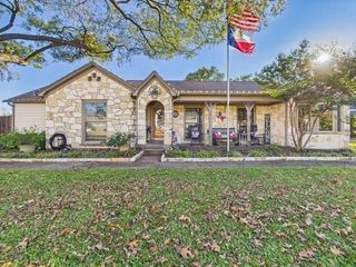 516 E 6th Street, Irving, TX 75060