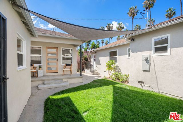 5418 S Rimpau Boulevard, Los Angeles, CA 90043