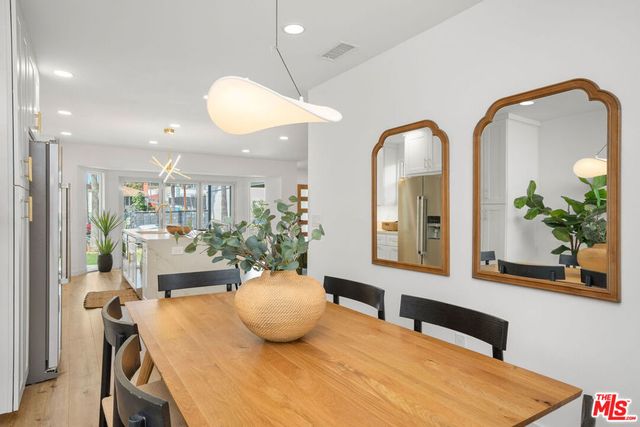 5418 S Rimpau Boulevard, Los Angeles, CA 90043