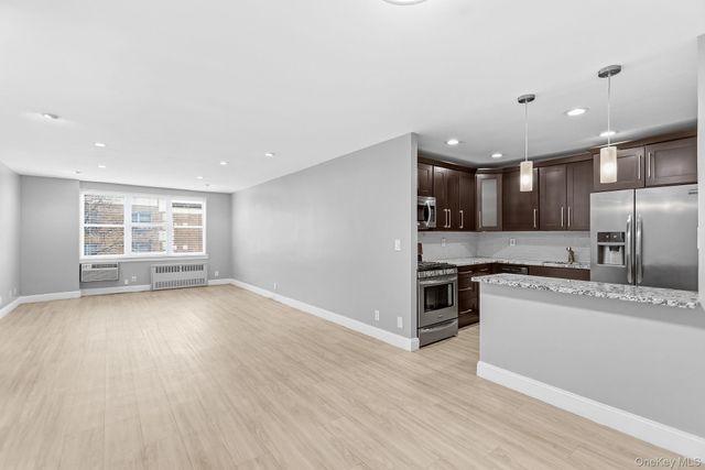 25 Franklin Avenue 4C, White Plains, NY 10601