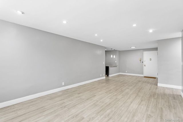 25 Franklin Avenue 4C, White Plains, NY 10601