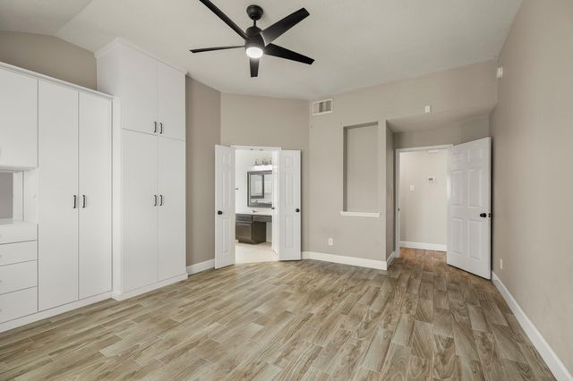 10118 Autumn Way Court, Houston, TX 77064