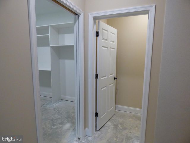 620 BLUFF STONE DRIVE, York, PA 17402