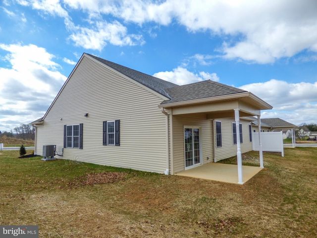 620 BLUFF STONE DRIVE, York, PA 17402