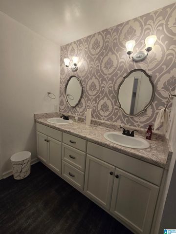 1121 KING ARTHUR COURT, Alabaster, AL 35007