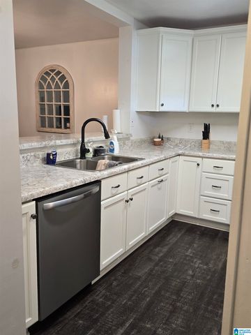 1121 KING ARTHUR COURT, Alabaster, AL 35007