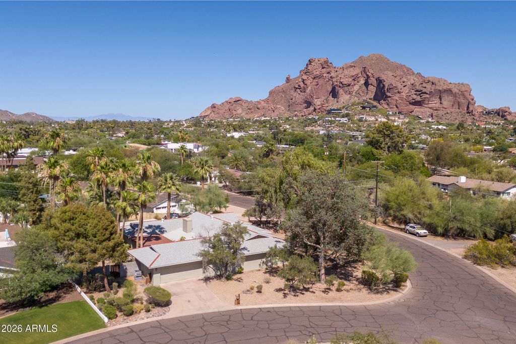 4140 E SAN MIGUEL Avenue, Phoenix, AZ 85018 — exterior
