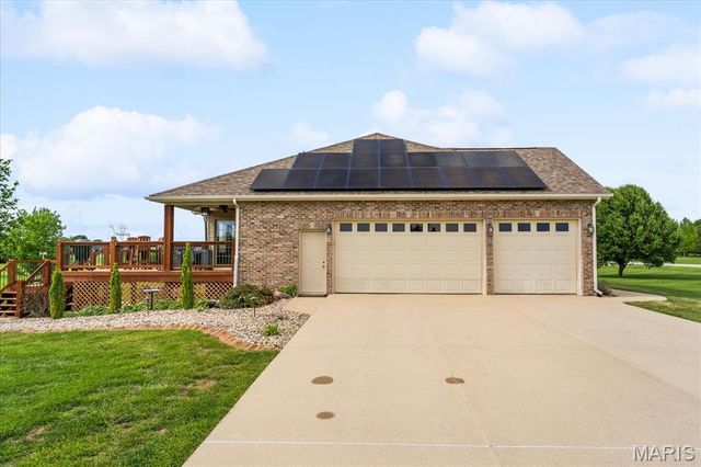3527 Boomerang Drive, Marine, IL 62061