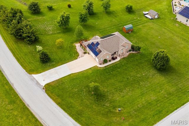 3527 Boomerang Drive, Marine, IL 62061
