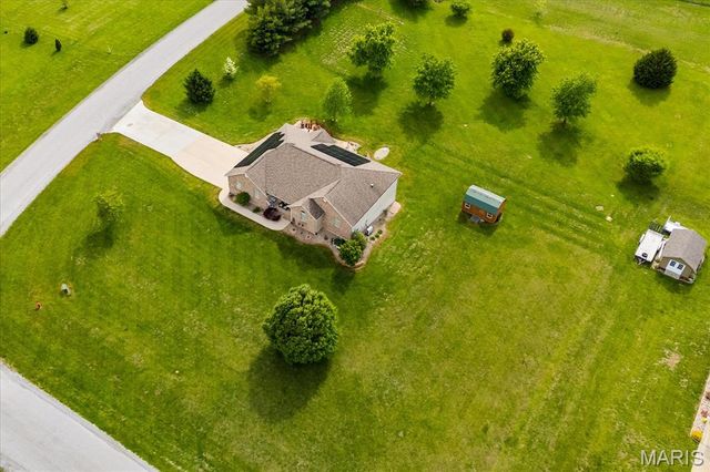 3527 Boomerang Drive, Marine, IL 62061