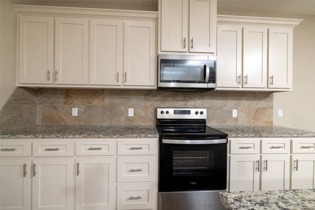 405 Titus Drive, Springtown, TX 76082