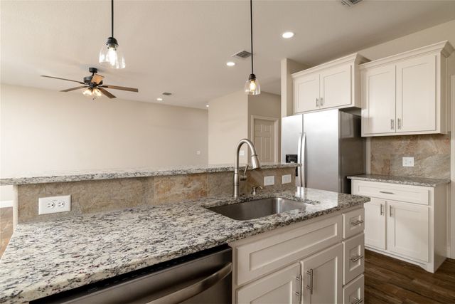 405 Titus Drive, Springtown, TX 76082