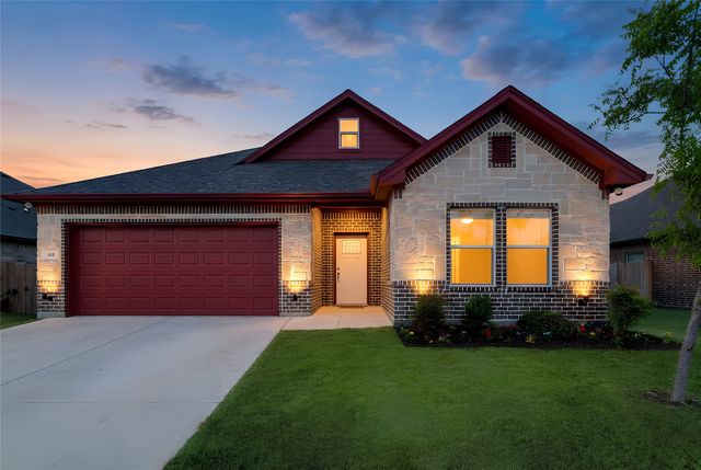 405 Titus Drive, Springtown, TX 76082