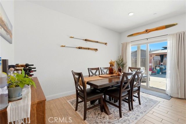 2587 W Heather, Hanford, CA 93230