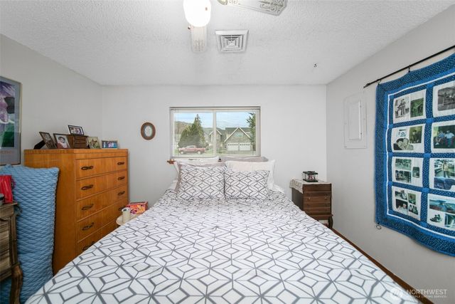 1229 Malaga Avenue, Wenatchee, WA 98801