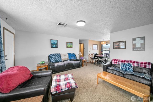 1229 Malaga Avenue, Wenatchee, WA 98801