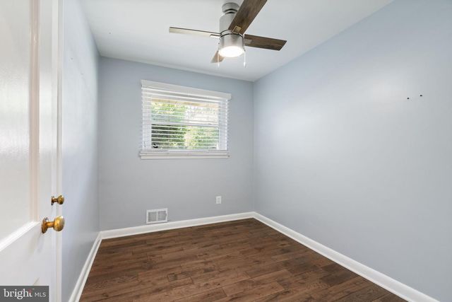 7222 WAYNE DR, Annandale, VA 22003